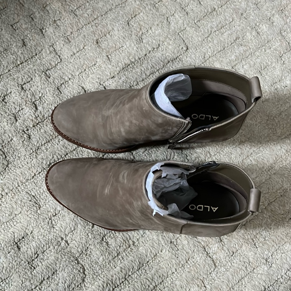 Aldo shoes size 8
